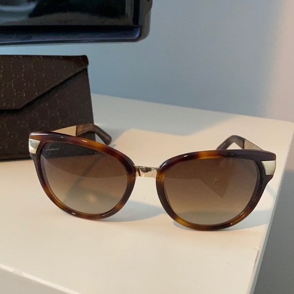 Gucci tortoise and gold hardware sunglasses